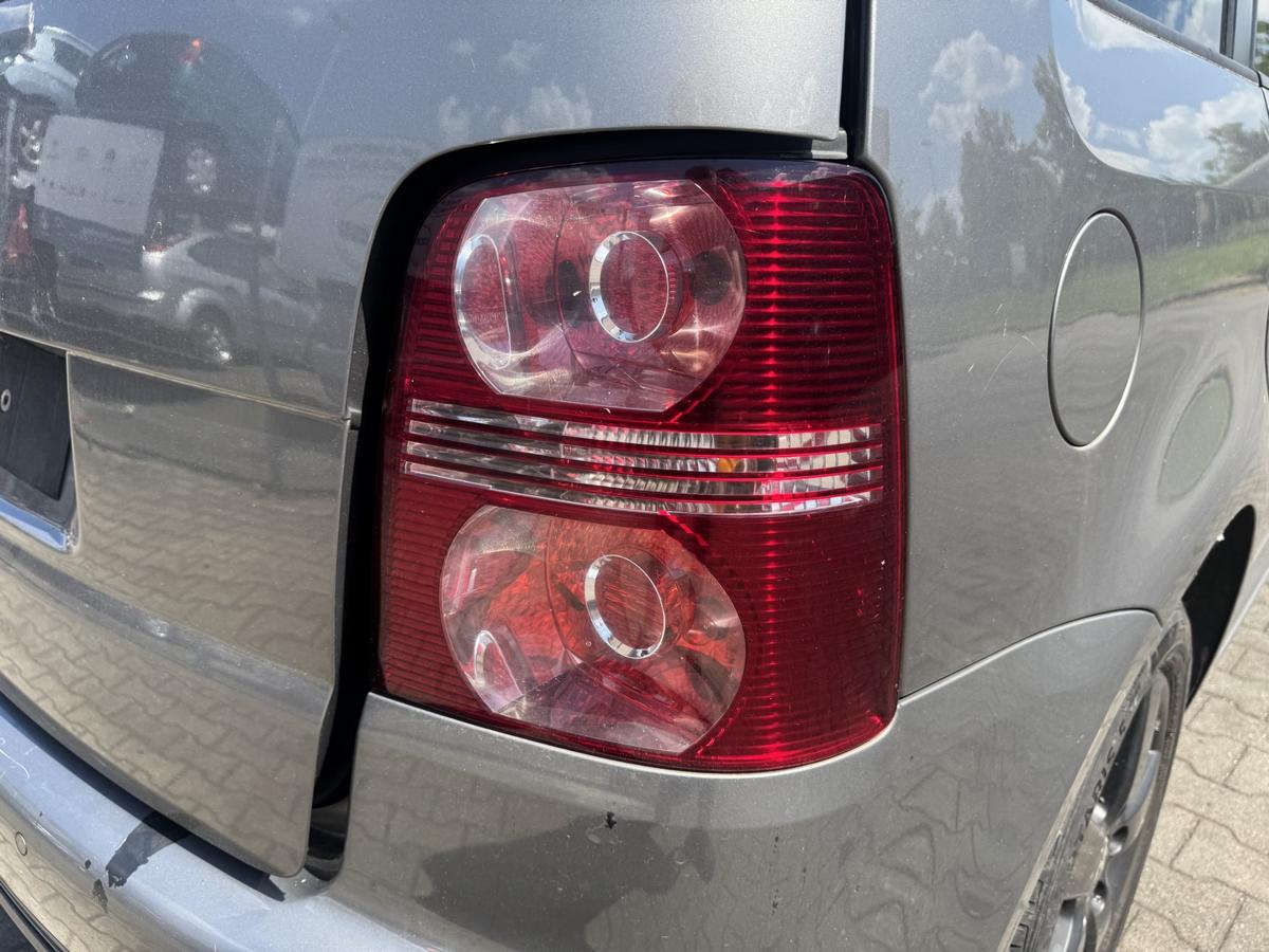 VW Touran 1T original R&uuml;cklicht R&uuml;ckleuchte Schlussleuchte rechts Facelift Bj.2008